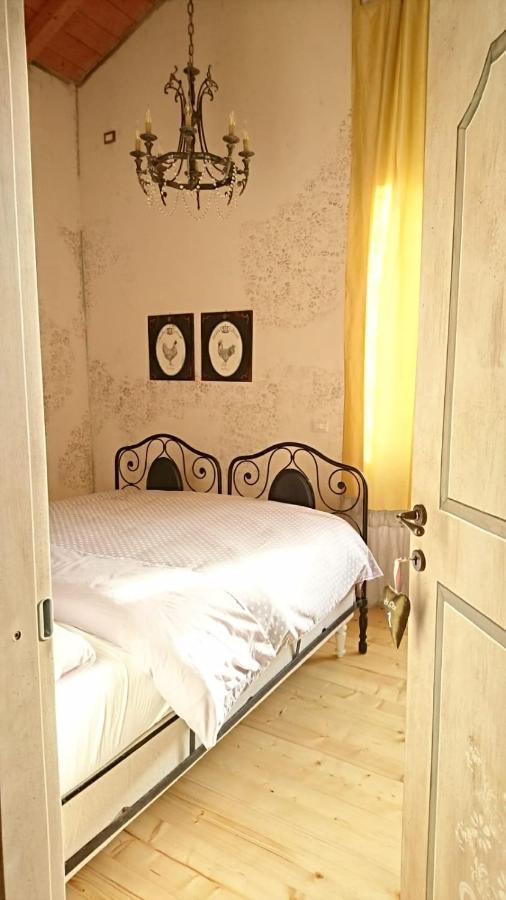 Due Principi E Una Fata Sestola Buitenkant foto