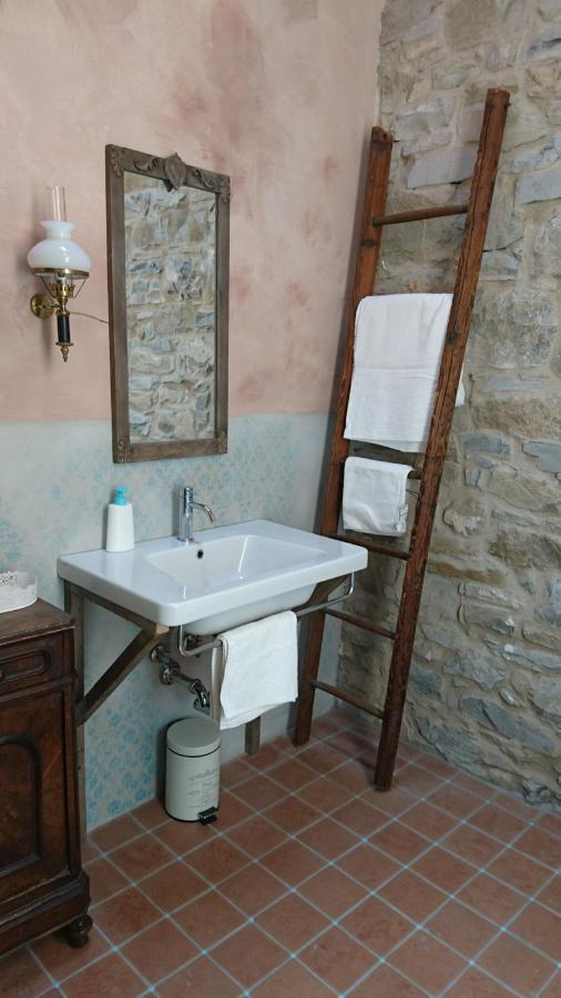 Due Principi E Una Fata Sestola Buitenkant foto